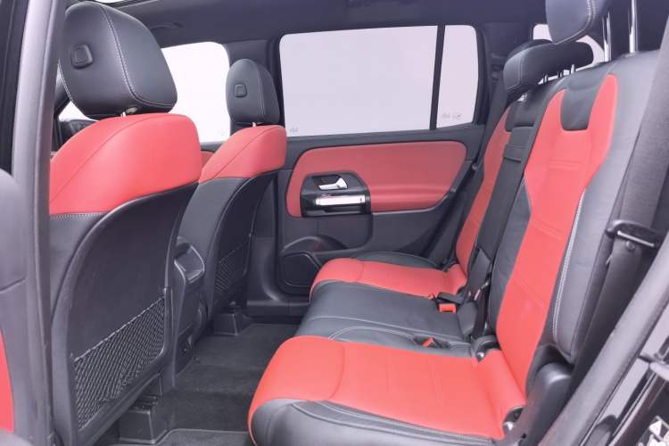 Used Mercedes-Benz GLB AMG 2022 AMG GLB 35 4MATIC Interior 3