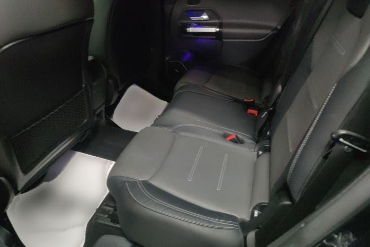 Used Mercedes-Benz GLB AMG 2022 AMG GLB 35 4MATIC Interior 4