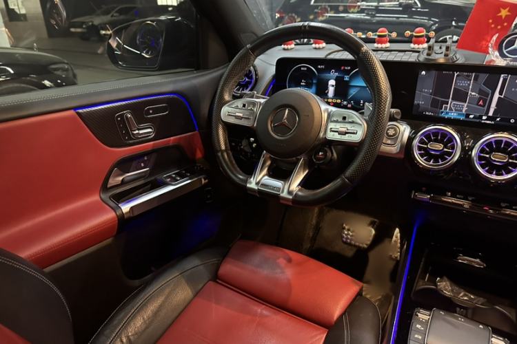 Used Mercedes-Benz GLB AMG 2022 AMG GLB 35 4MATIC Interior 5