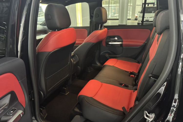 Used Mercedes-Benz GLB AMG 2022 AMG GLB 35 4MATIC Interior 5