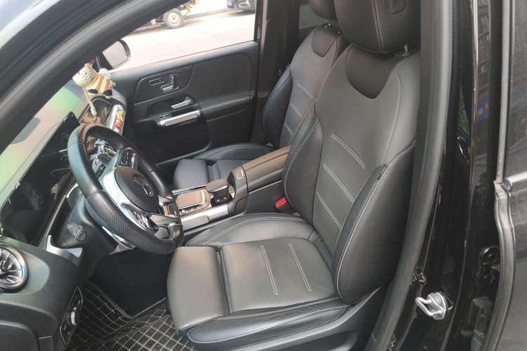 Used Mercedes-Benz GLB AMG 2022 AMG GLB 35 4MATIC Left Front Seat