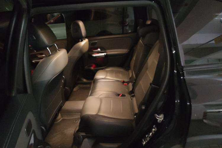 Used Mercedes-Benz GLB AMG 2022 AMG GLB 35 4MATIC Left Rear Seat