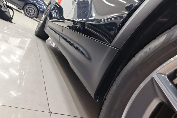 Used Mercedes-Benz GLB AMG 2022 AMG GLB 35 4MATIC Left Side Sill