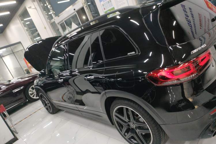 Used Mercedes-Benz GLB AMG 2022 AMG GLB 35 4MATIC Left Side