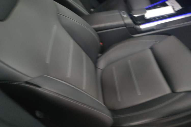 Used Mercedes-Benz GLB AMG 2022 AMG GLB 35 4MATIC Right Front Seat