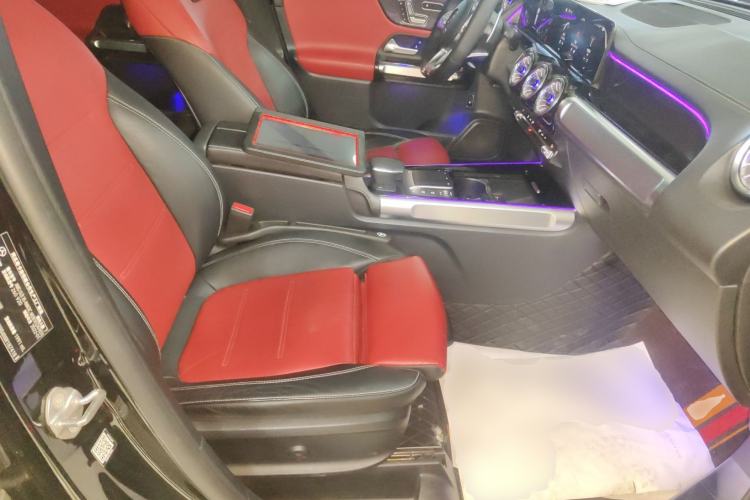 Used Mercedes-Benz GLB AMG 2022 AMG GLB 35 4MATIC Right Front Seat