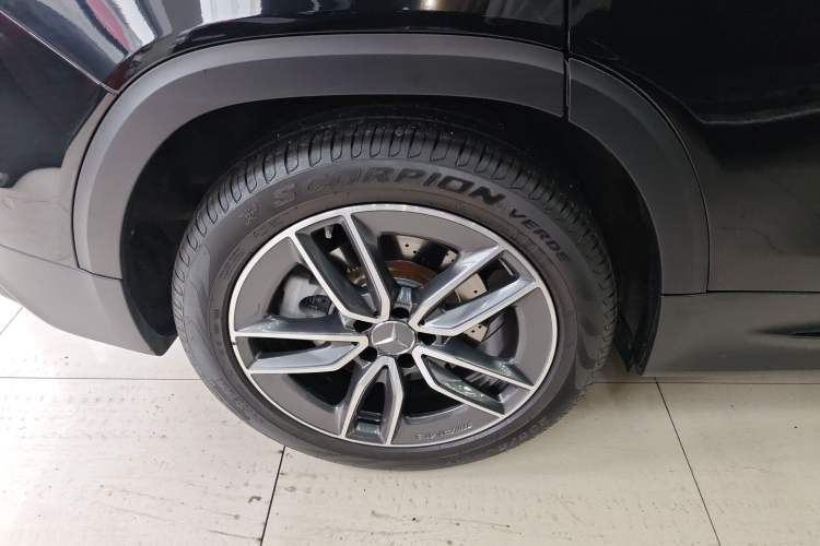 Used Mercedes-Benz GLB AMG 2022 AMG GLB 35 4MATIC Right Rear Wheel Hub