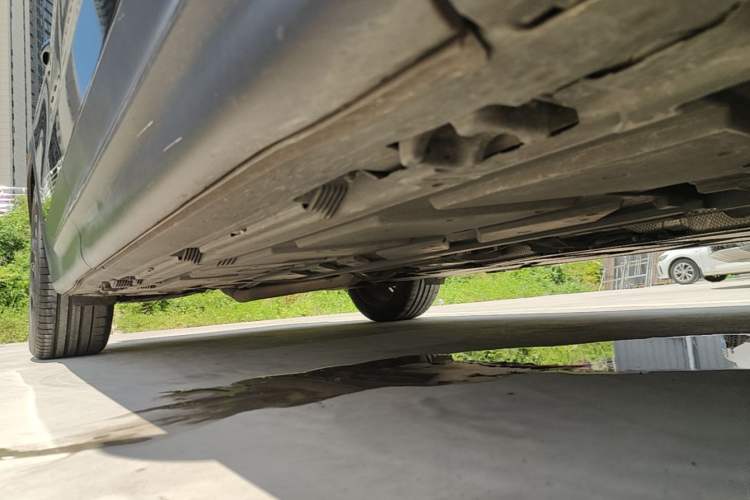Used Mercedes-Benz GLB AMG 2022 AMG GLB 35 4MATIC Right Side Sill