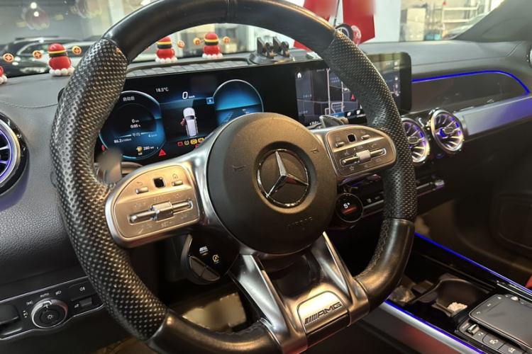 Used Mercedes-Benz GLB AMG 2022 AMG GLB 35 4MATIC Steering Wheel