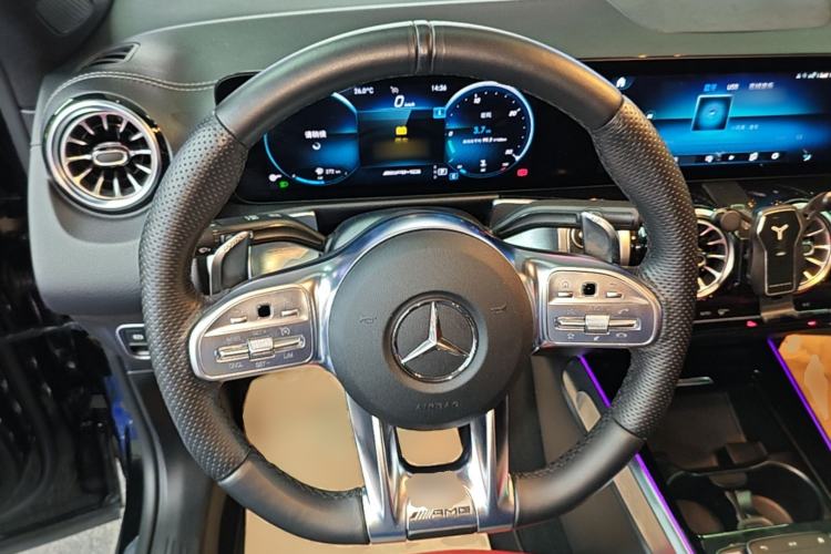 Used Mercedes-Benz GLB AMG 2022 AMG GLB 35 4MATIC Steering Wheel