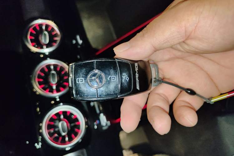 Used Mercedes-Benz GLB AMG 2022 AMG GLB 35 4MATIC Vehicle Key
