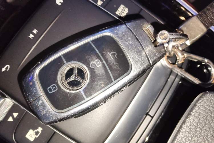 Used Mercedes-Benz GLB AMG 2022 AMG GLB 35 4MATIC Vehicle Key