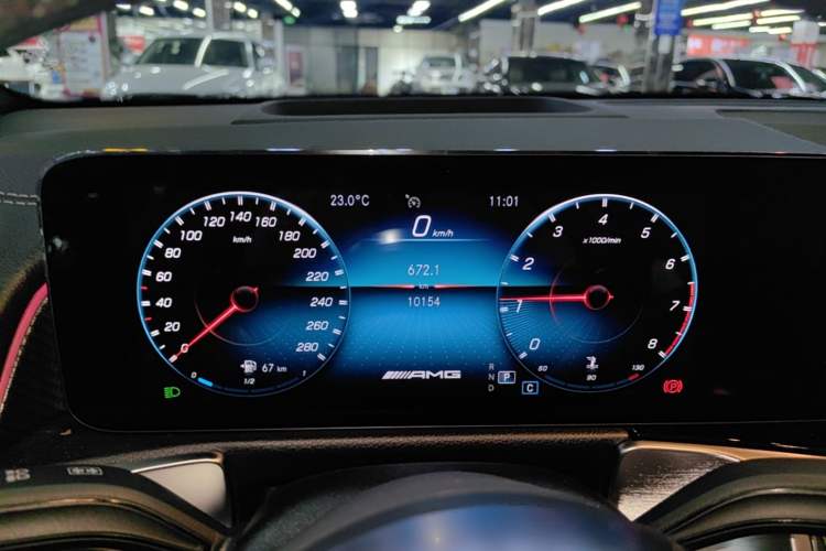 Used Mercedes-Benz GLB AMG 2022 AMG GLB 35 4MATIC Instrument Cluster
