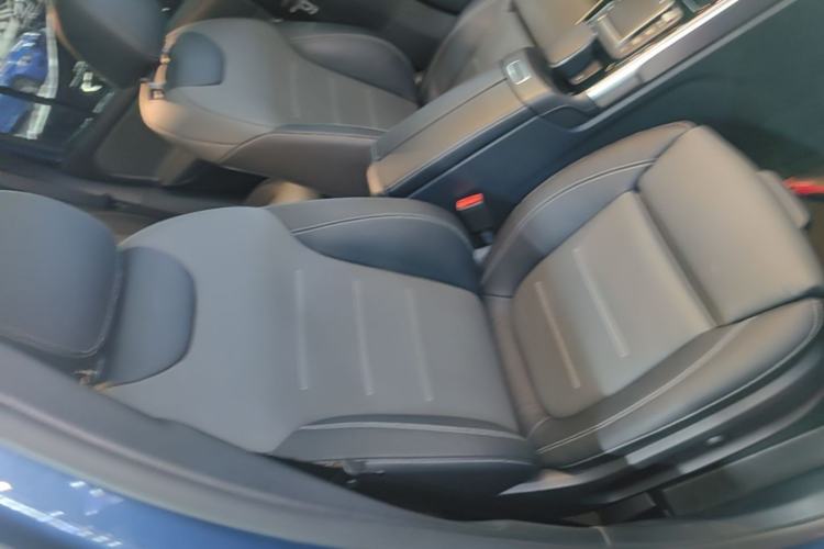 Used Mercedes-Benz GLB AMG 2022 AMG GLB 35 4MATIC Right Front Seat