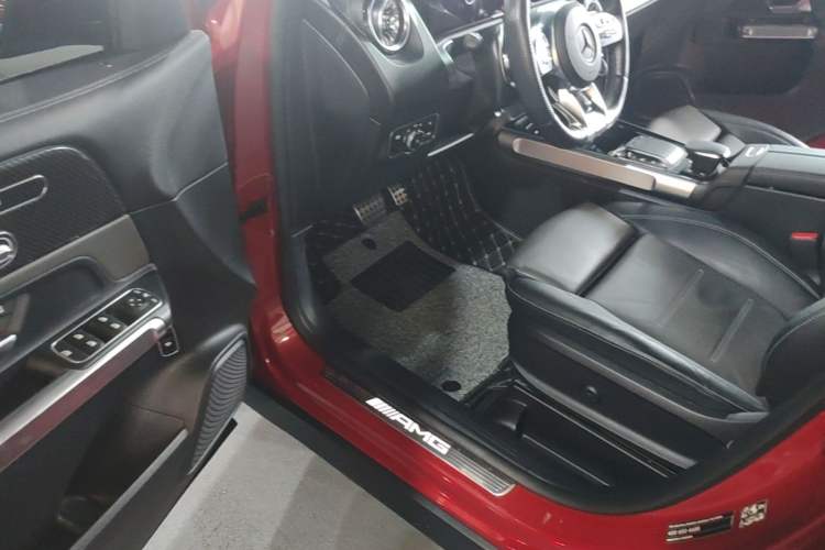 Used Mercedes-Benz GLB AMG 2022 AMG GLB 35 4MATIC Driver Seat