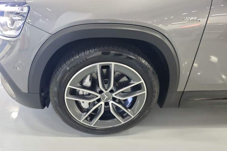 Used Mercedes-Benz GLB AMG 2022 AMG GLB 35 4MATIC Exterior 4
