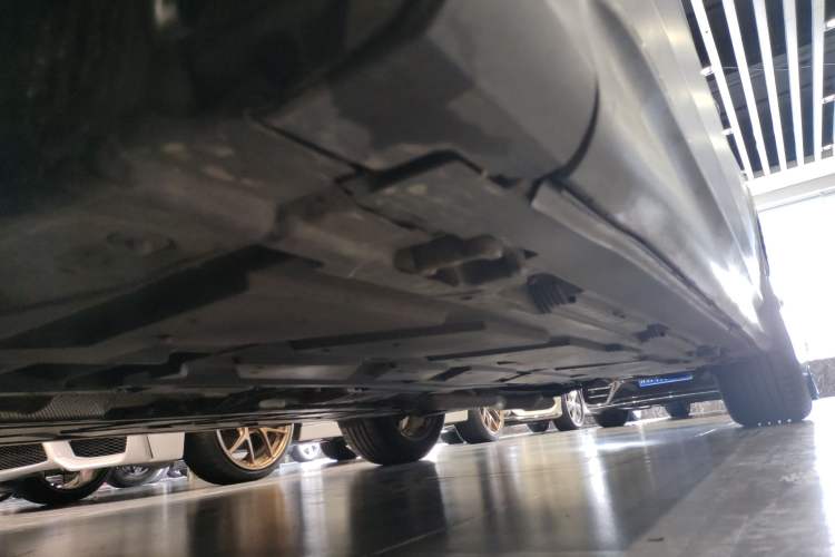 Used Mercedes-Benz GLB AMG 2022 AMG GLB 35 4MATIC Left Side Sill