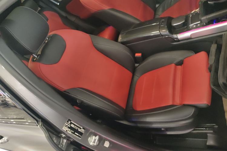 Used Mercedes-Benz GLB AMG 2022 AMG GLB 35 4MATIC Right Front Seat