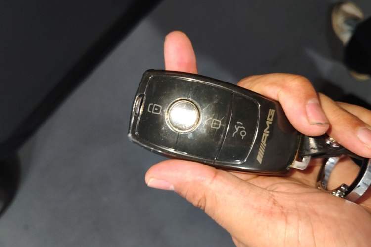 Used Mercedes-Benz GLB AMG 2022 AMG GLB 35 4MATIC Vehicle Key