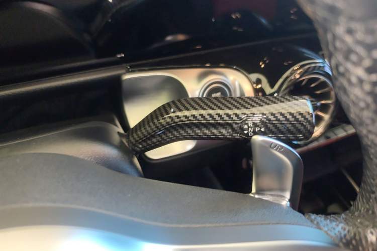 Used Mercedes-Benz GLB AMG 2022 AMG GLB 35 4MATIC Gear Lever