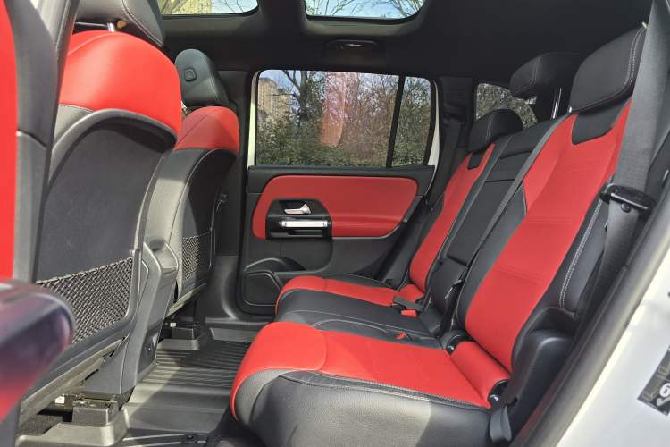 Used Mercedes-Benz GLB AMG 2022 AMG GLB 35 4MATIC Interior 7