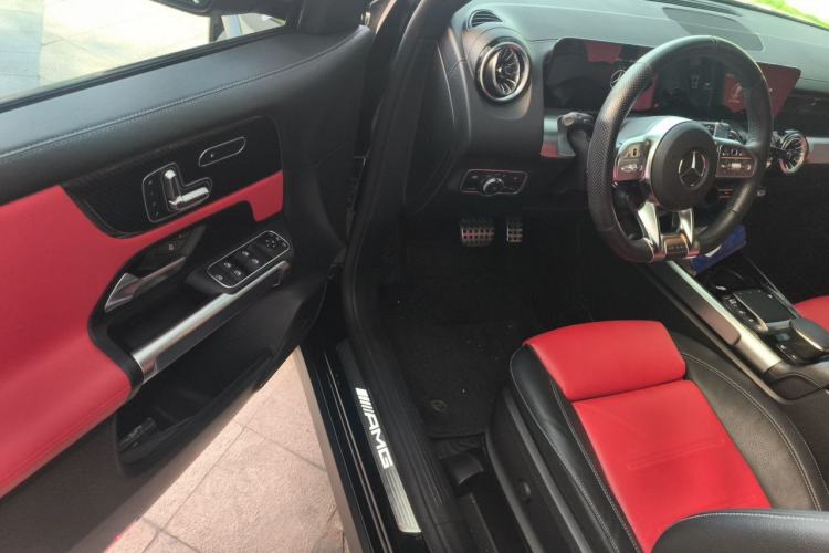 Used Mercedes-Benz GLB AMG 2023 AMG GLB 35 4MATIC Driver Seat