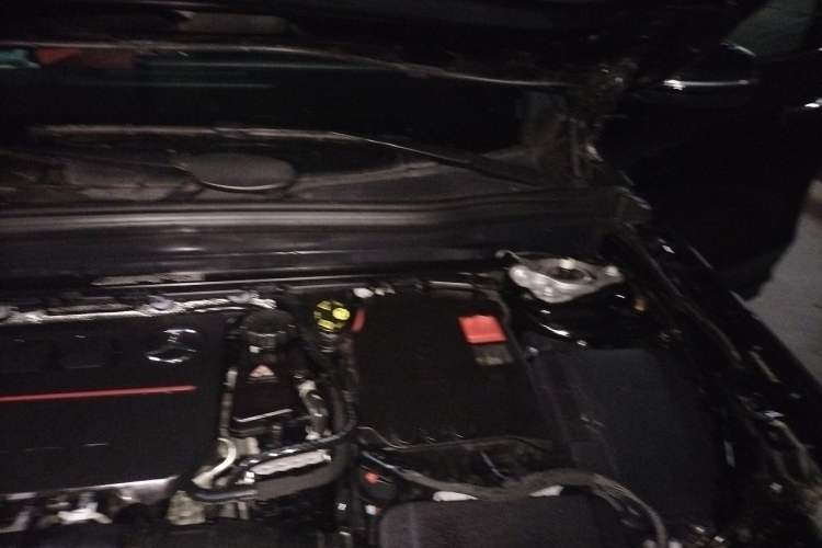 Used Mercedes-Benz GLB AMG 2023 AMG GLB 35 4MATIC Engine Bay Left
