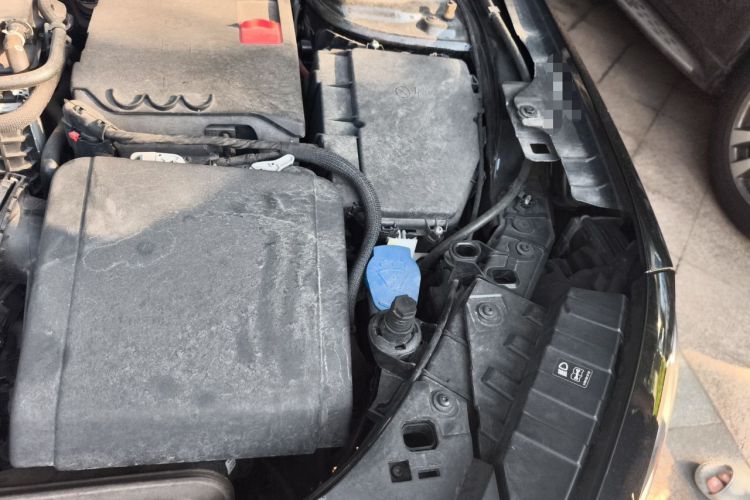Used Mercedes-Benz GLB AMG 2023 AMG GLB 35 4MATIC Engine Bay Left