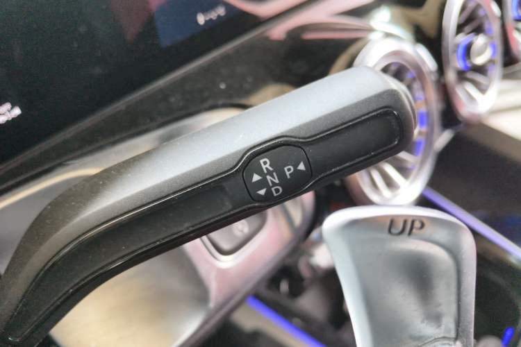 Used Mercedes-Benz GLB AMG 2023 AMG GLB 35 4MATIC Gear Lever
