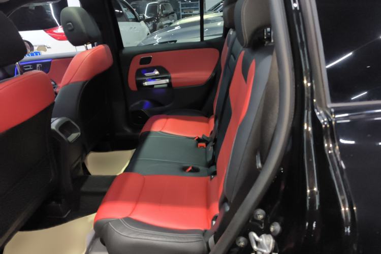 Used Mercedes-Benz GLB AMG 2023 AMG GLB 35 4MATIC Interior 4