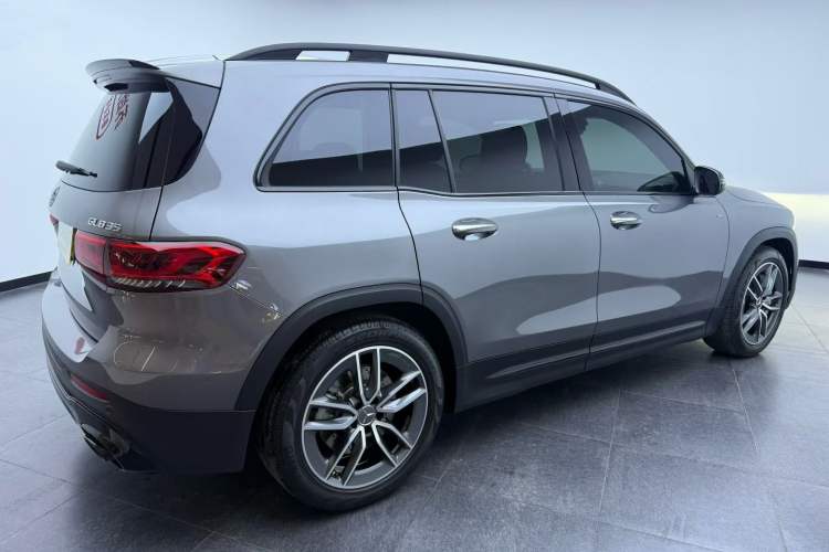 Used Mercedes-Benz GLB AMG 2023 AMG GLB 35 4MATIC Exterior 5