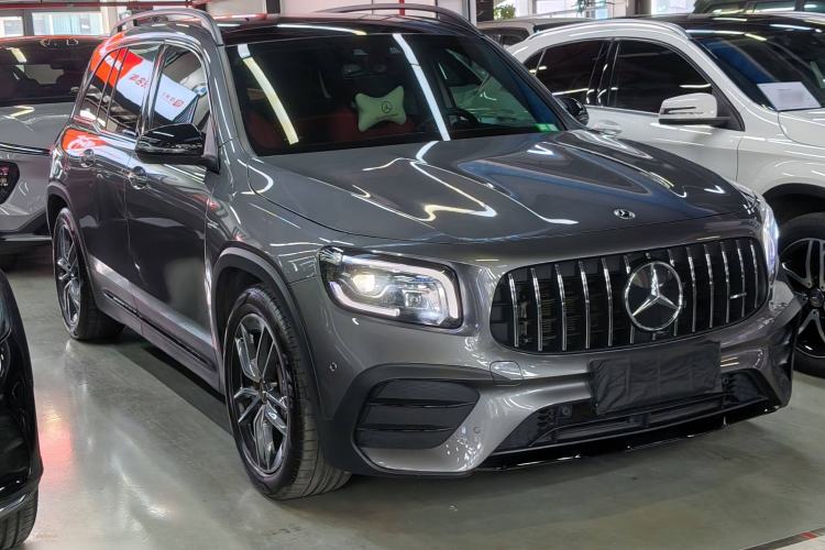 Used Mercedes-Benz GLB AMG 2023 AMG GLB 35 4MATIC Front Right 45 Deg