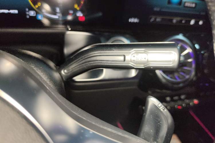 Used Mercedes-Benz GLB AMG 2023 AMG GLB 35 4MATIC Gear Lever