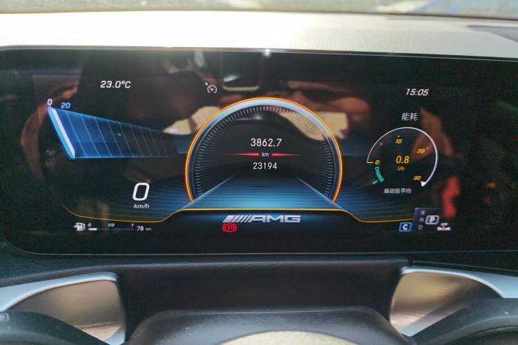 Used Mercedes-Benz GLB AMG 2023 AMG GLB 35 4MATIC Odometer Close Up