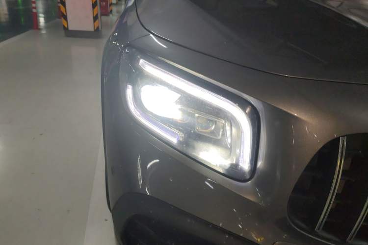 Used Mercedes-Benz GLB AMG 2023 AMG GLB 35 4MATIC Right Front Headlight