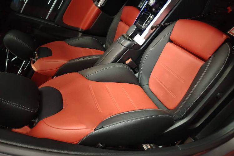 Used Mercedes-Benz GLB AMG 2023 AMG GLB 35 4MATIC Right Front Seat
