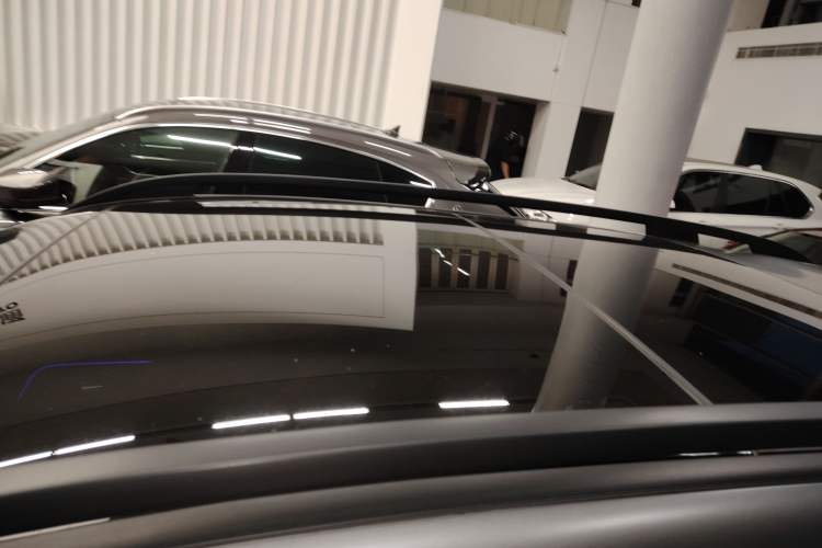 Used Mercedes-Benz GLB AMG 2023 AMG GLB 35 4MATIC Roof