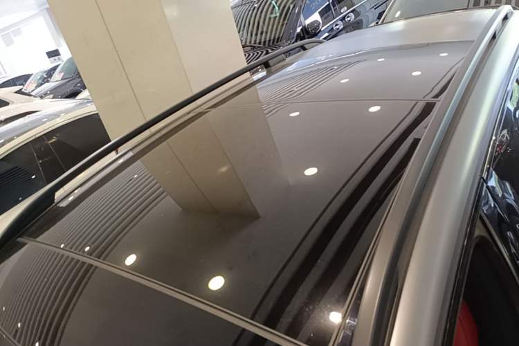 Used Mercedes-Benz GLB AMG 2023 AMG GLB 35 4MATIC Roof