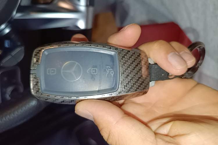 Used Mercedes-Benz GLB AMG 2023 AMG GLB 35 4MATIC Vehicle Key
