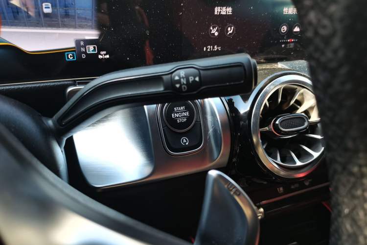 Used Mercedes-Benz GLB AMG 2023 AMG GLB 35 4MATIC Gear Lever