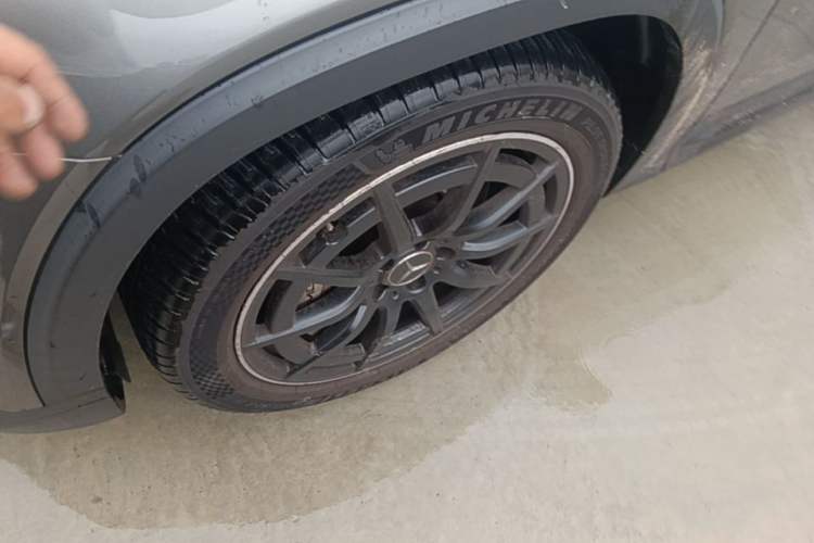 Used Mercedes-Benz GLB AMG 2023 AMG GLB 35 4MATIC Left Front Wheel Hub
