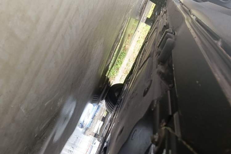 Used Mercedes-Benz GLB AMG 2023 AMG GLB 35 4MATIC Left Side Sill