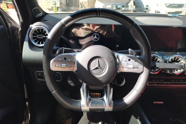 Used Mercedes-Benz GLB AMG 2023 AMG GLB 35 4MATIC Steering Wheel