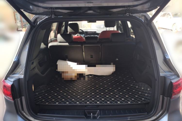 Used Mercedes-Benz GLB AMG 2023 AMG GLB 35 4MATIC Trunk
