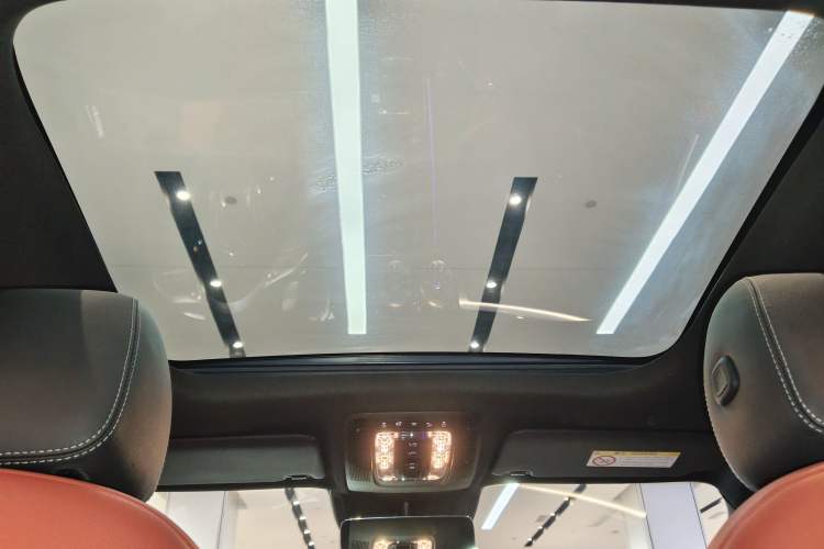 Used Mercedes-Benz GLB AMG 2023 AMG GLB 35 4MATIC Headliner