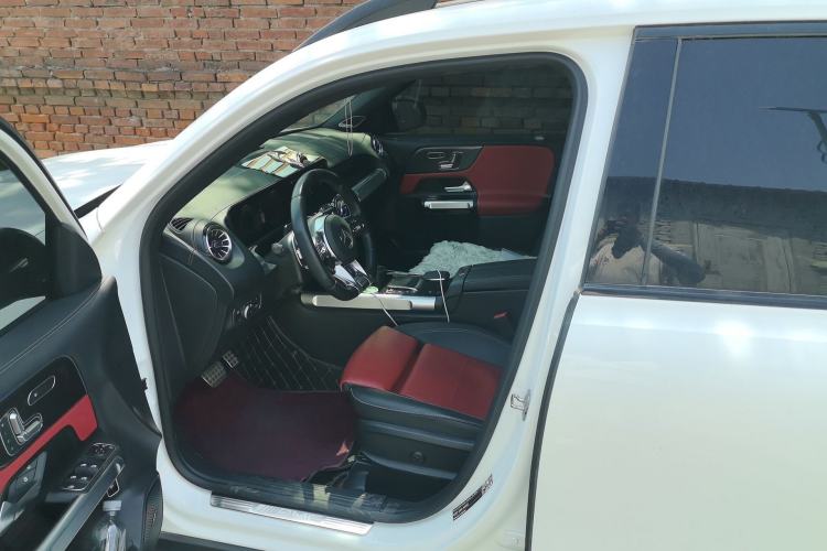 Used Mercedes-Benz GLB AMG 2023 AMG GLB 35 4MATIC Left Front Seat