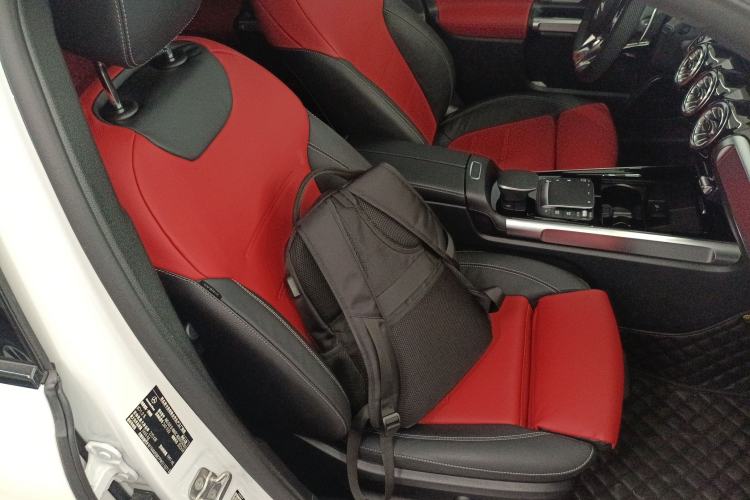Used Mercedes-Benz GLB AMG 2023 AMG GLB 35 4MATIC Right Front Seat