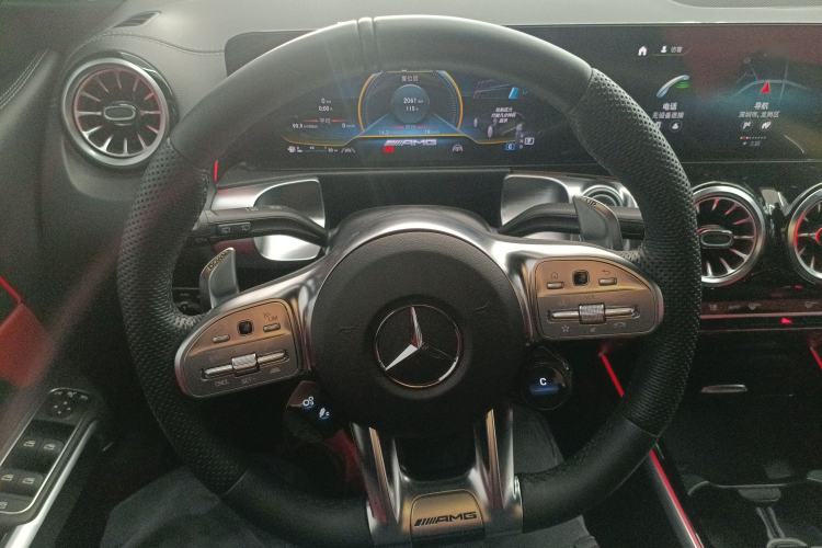 Used Mercedes-Benz GLB AMG 2023 AMG GLB 35 4MATIC Steering Wheel