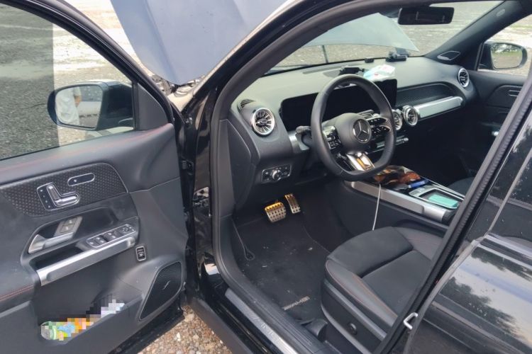 Used Mercedes-Benz GLB AMG 2024 AMG GLB 35 4MATIC Driver Seat