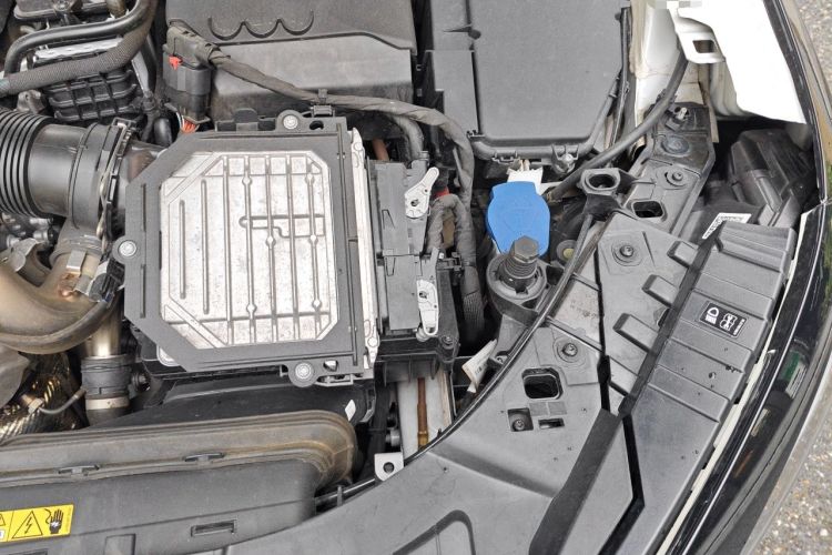Used Mercedes-Benz GLB AMG 2024 AMG GLB 35 4MATIC Engine Bay Left